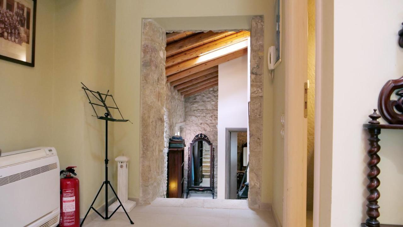 Heron's Path I Apartment Analipsis (Corfu)